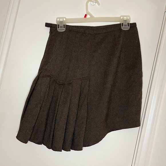 DVF Diane Von Furstenberg 100% wool Giatello asymmetrical skirt, size 2 - Picture 4 of 8